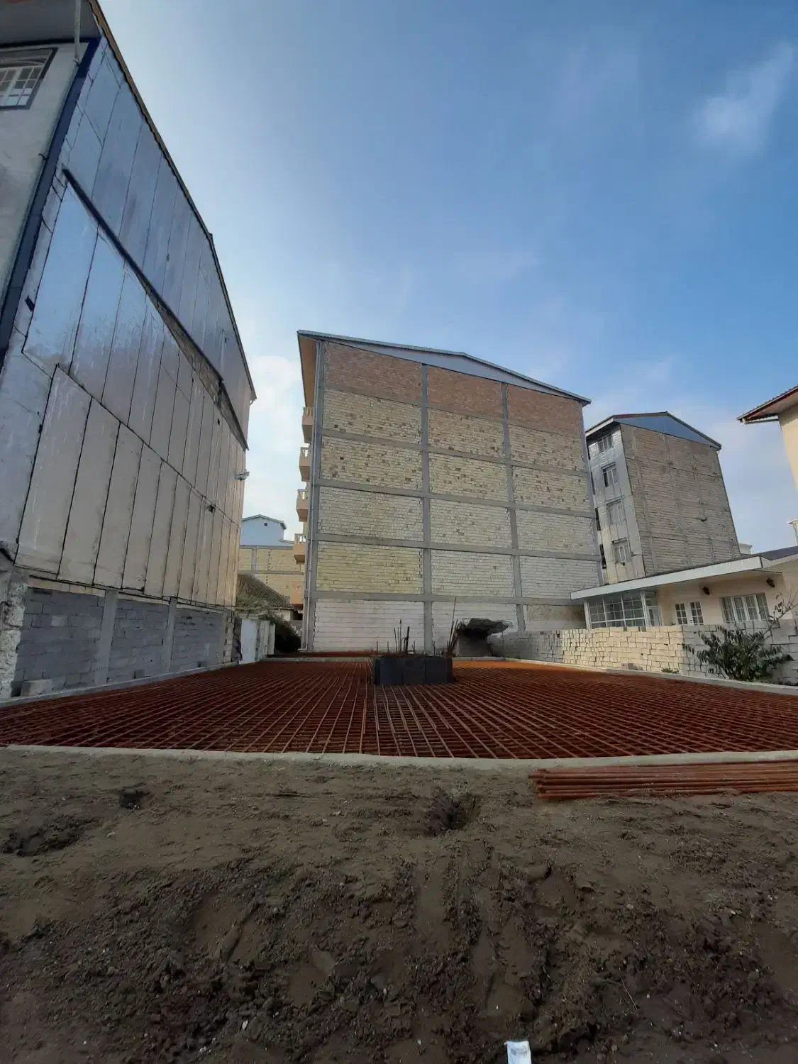 پیش فروش ( پیش پرداخت ۵۰۰ میلیون تومان )|پیش‌فروش املاک|آستارا, |دیوار