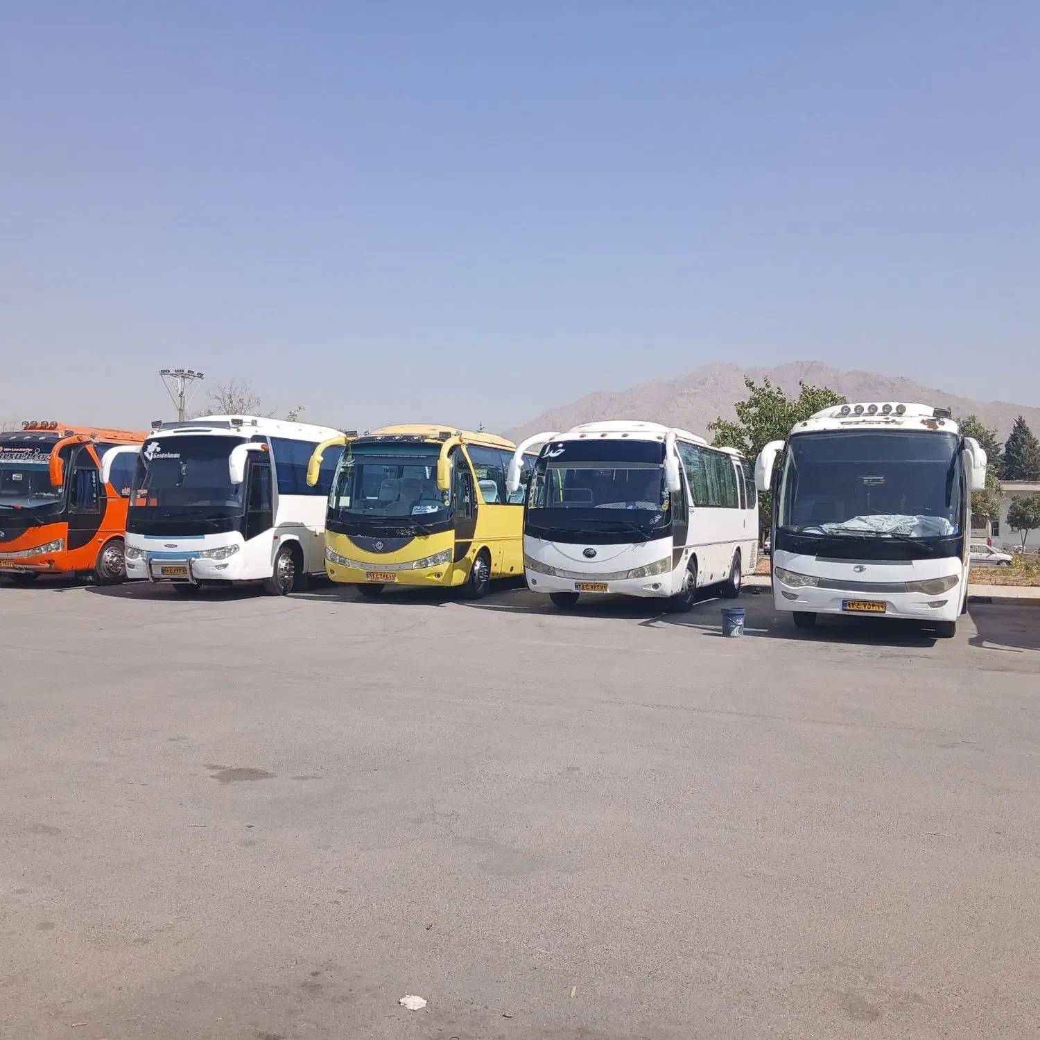 آژانس مینی بوس تلفنی میدل باس و دربستی|خدمات حمل و نقل|کرمانشاه, |دیوار