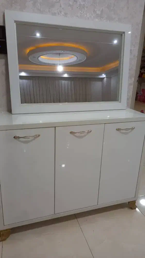 کمد دراور|جاکفشی، کمد، دراور|بجنورد, |دیوار