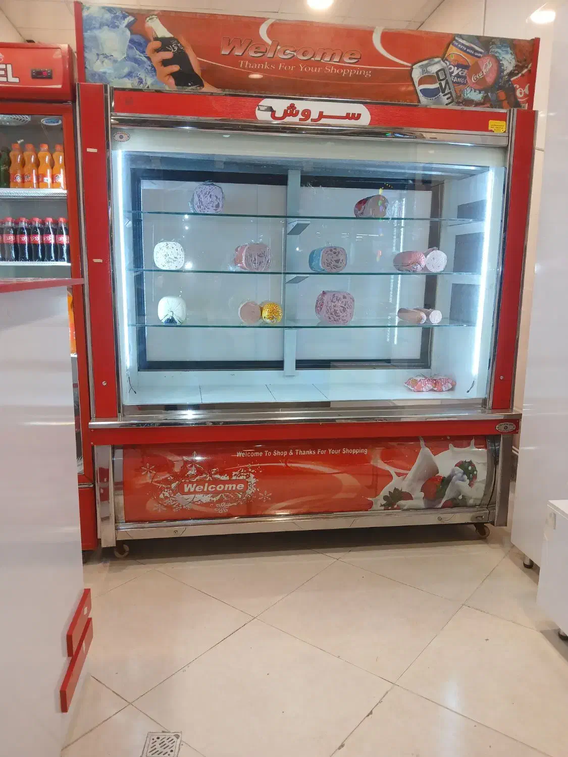 یخچال ویترینی دو متری|فروشگاه و مغازه|گلبهار, شهر جدید گلبهار|دیوار