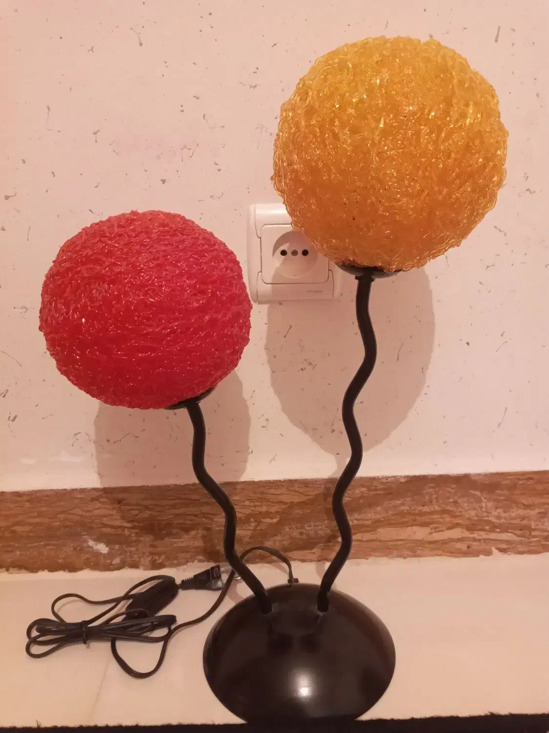 چراغ خواب|چراغ خواب و آباژور|بروجرد, |دیوار