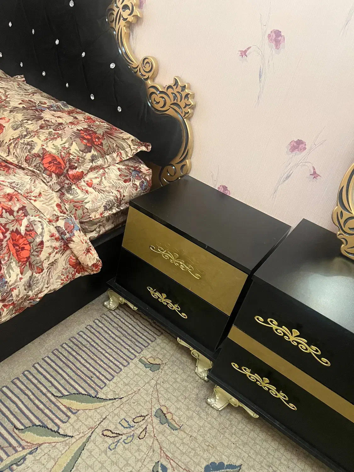 سرویس تخت دونفره|تخت و سرویس خواب|صوفیان, |دیوار