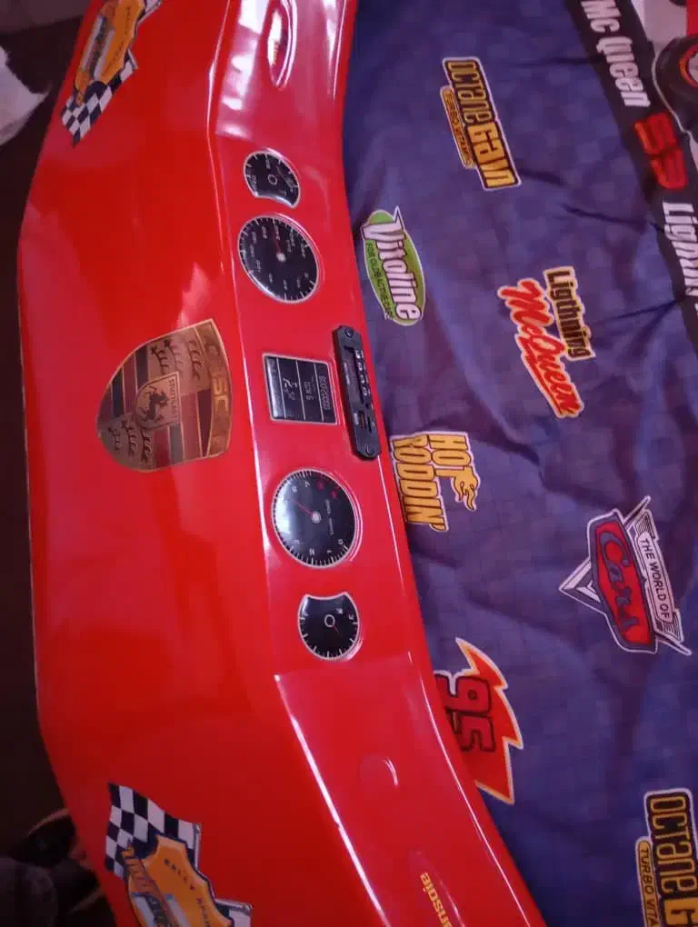 تخت نوجوان مدل ماشین چراغ دار|تخت و سرویس خواب|سنندج, |دیوار