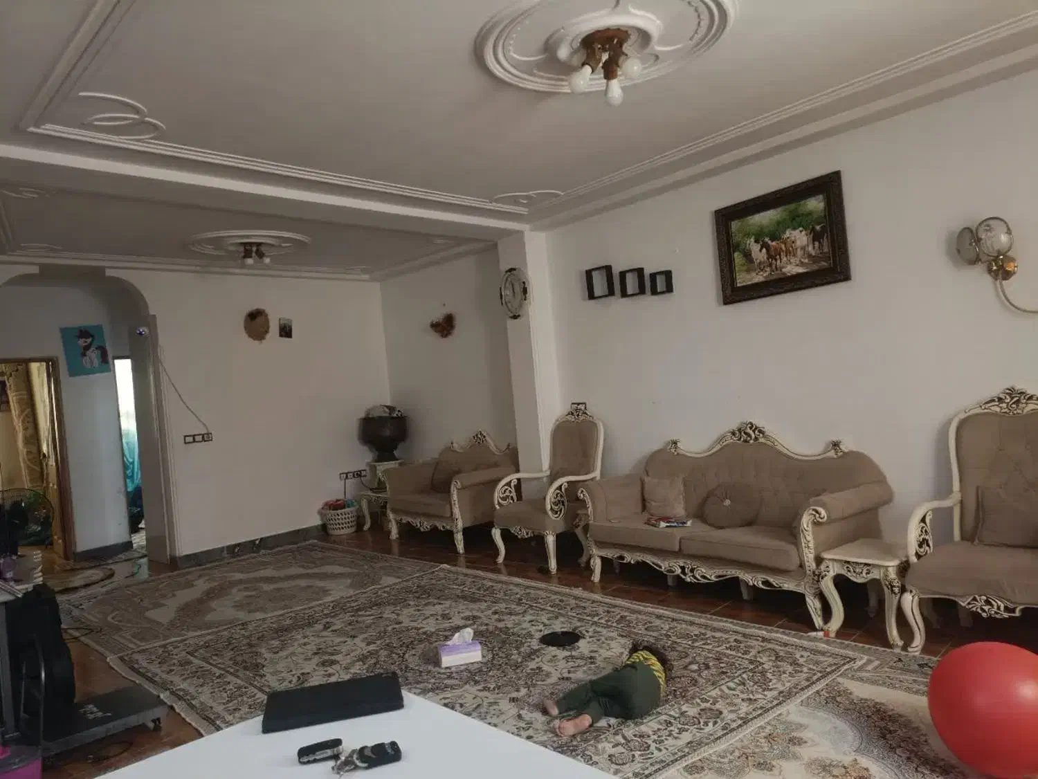 مبلمان|مبلمان خانگی و میز عسلی|لاهیجان, لیالستان|دیوار