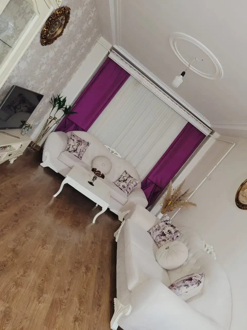 مبل ۷نفره|مبلمان خانگی و میز عسلی|رشت, منظریه|دیوار