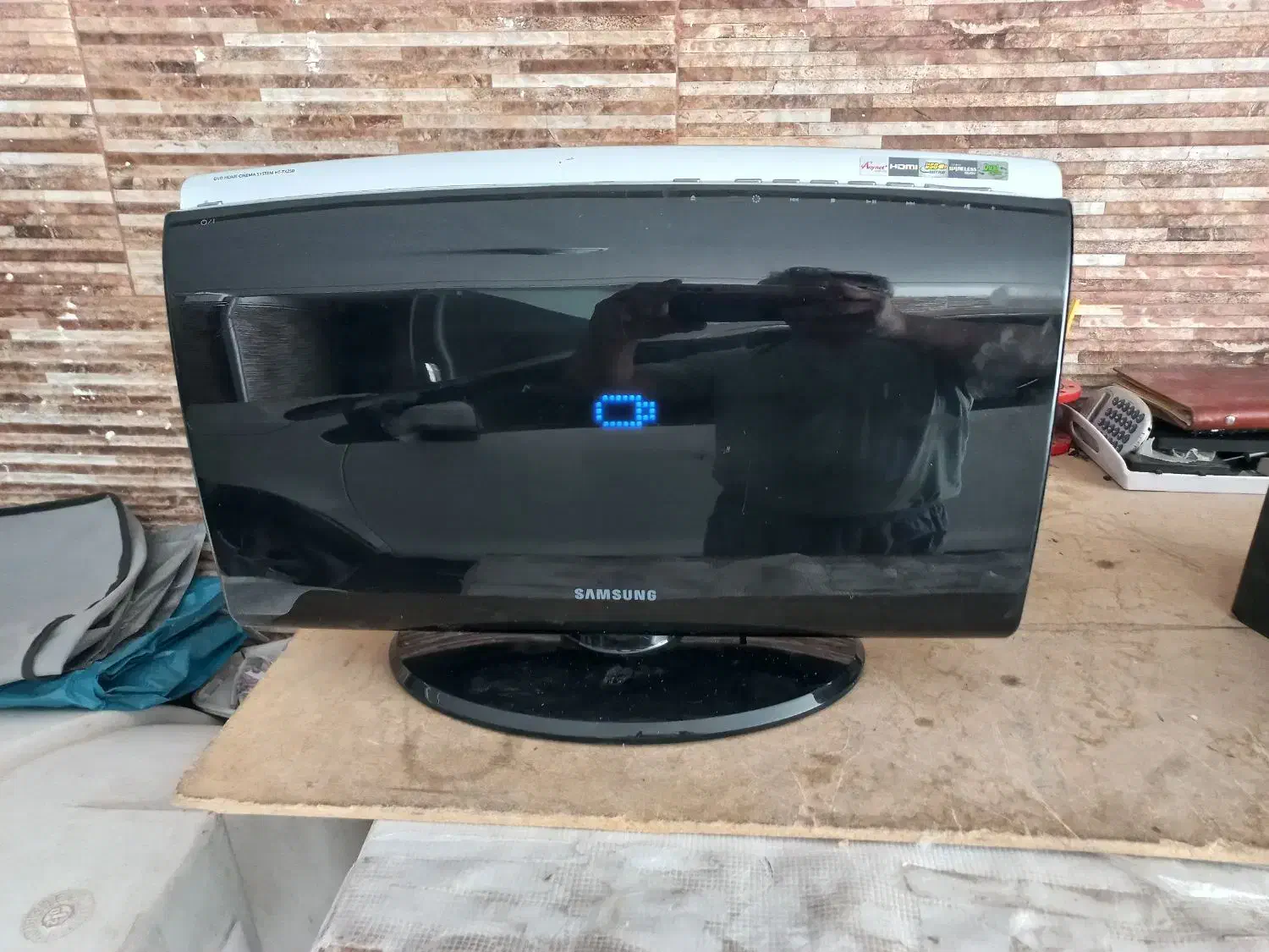 سینماسامسونگ مانیتوری usb|سیستم صوتی خانگی|کرمان, |دیوار