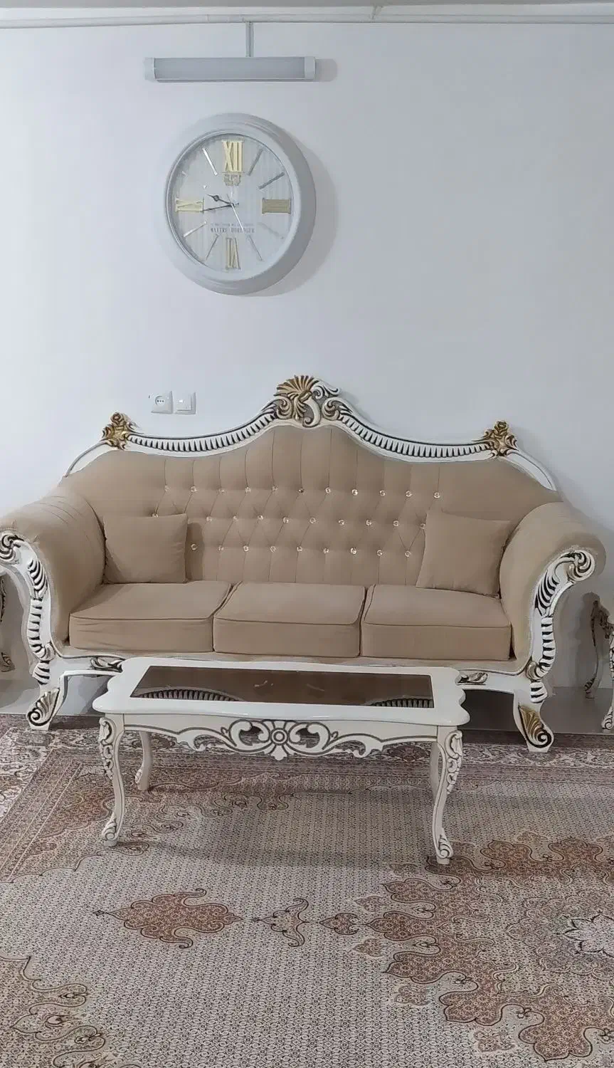 مبل هفت نفره کلاسیک|مبلمان خانگی و میز عسلی|بیرجند, |دیوار