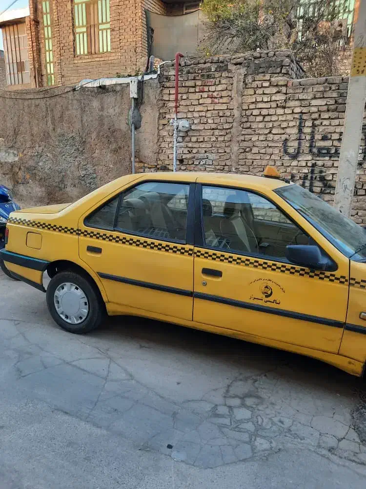 فروش تاکسی ۴۰۵ مدل ۹۵|خودرو سواری و وانت|شیراز, کوشک میدان|دیوار