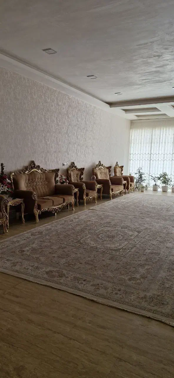 مبل|مبلمان خانگی و میز عسلی|قائن, |دیوار