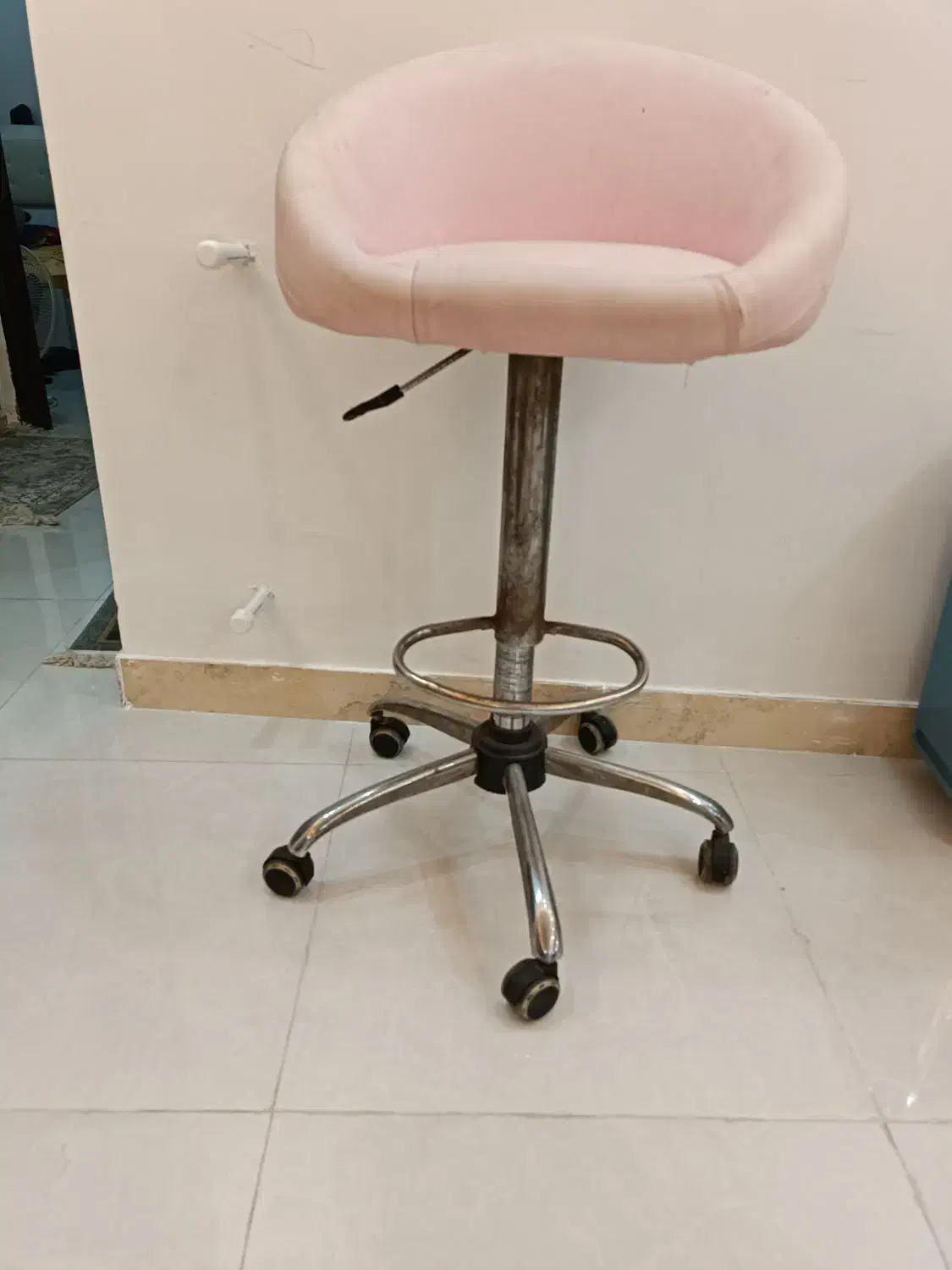 صندلی اپن|صندلی و نیمکت|رشت, گیل|دیوار