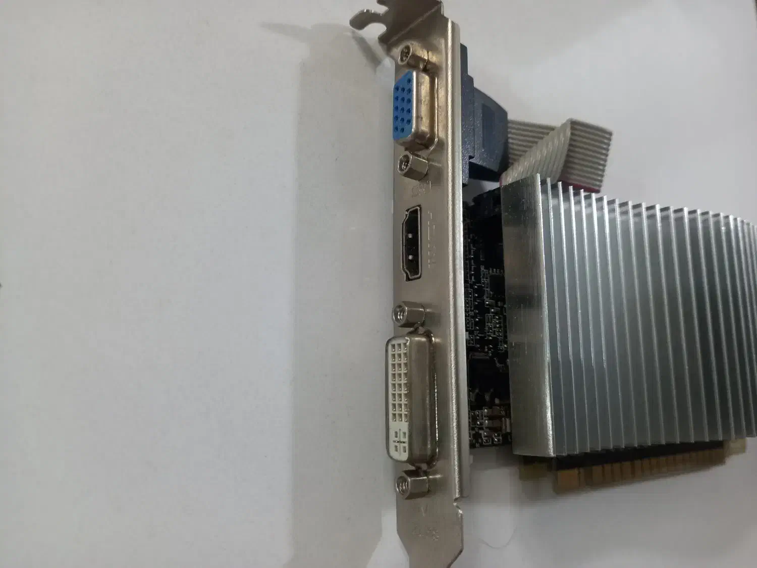 کارت گرافیک|قطعات و لوازم جانبی رایانه|اسلام‌شهر, شهرک سعیدیه|دیوار