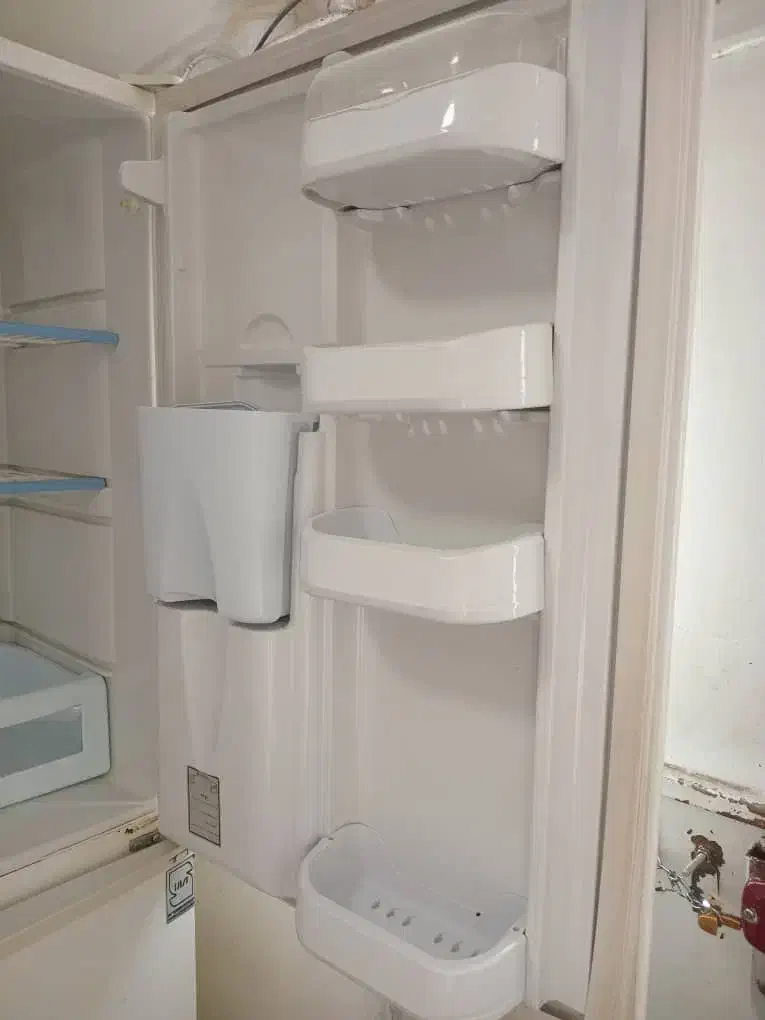 یخچال و فریزر|یخچال و فریزر|آباده, |دیوار