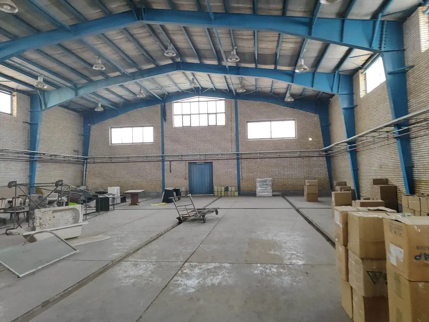 اجاره سوله 2000متری|اجارهٔ دفتر صنعتی، کشاورزی، تجاری|تهران, شهرک شهرداری|دیوار