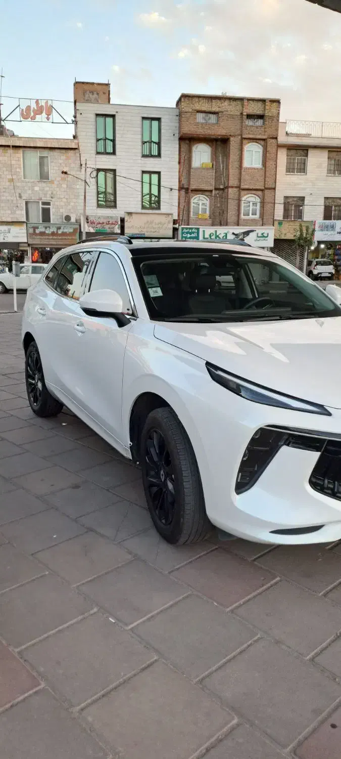 لاماری سفید مدل ۱۴۰۲ سفید کم کار|خودرو سواری و وانت|قزوین, |دیوار