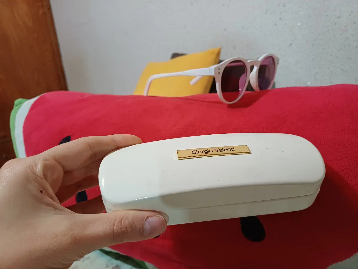 فروش عینک UV400|زیورآلات و اکسسوری|رشت, منظریه|دیوار