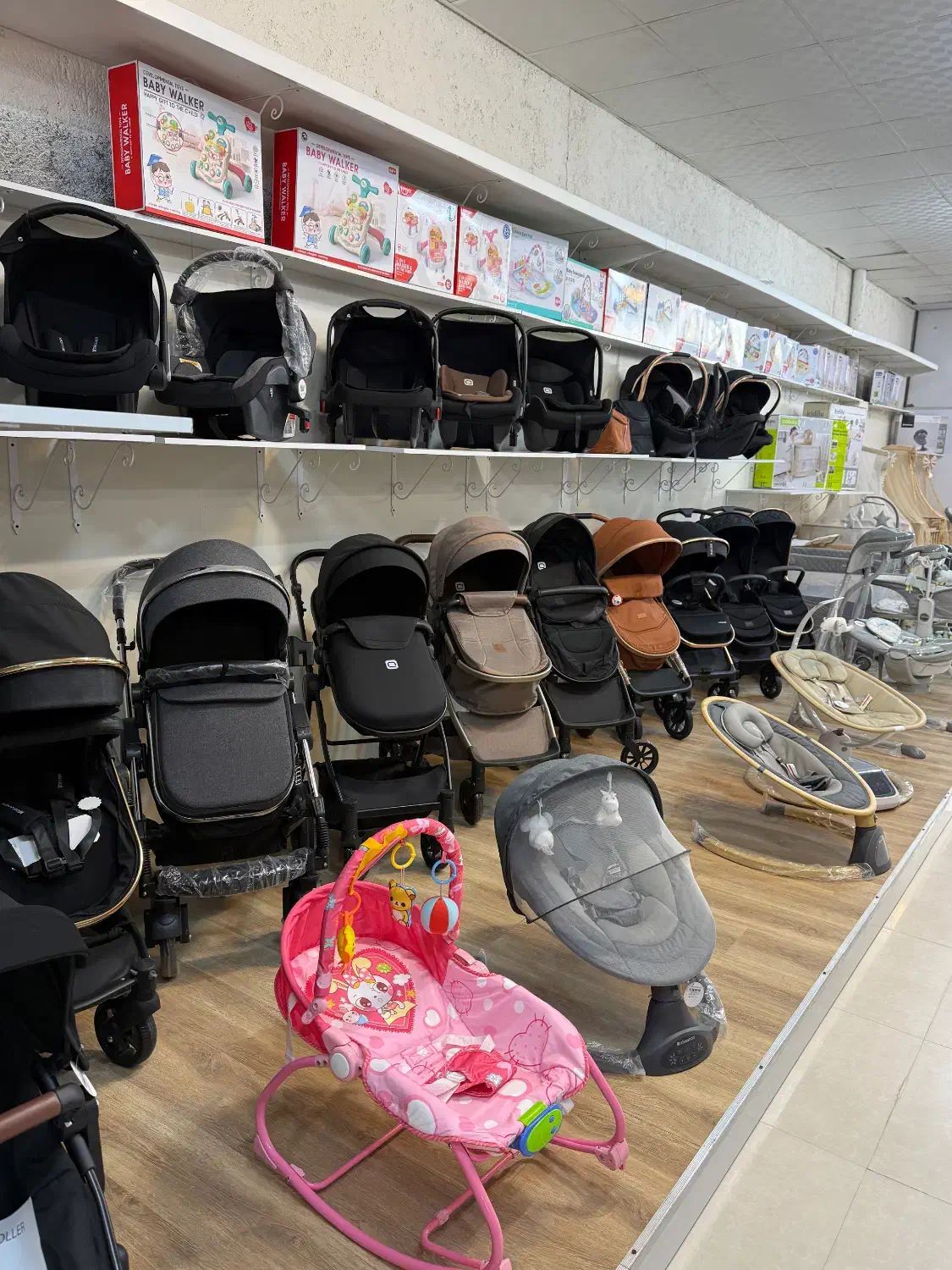 سیسمونی|اسباب و اثاث بچه|مشهد, شیرحصار|دیوار