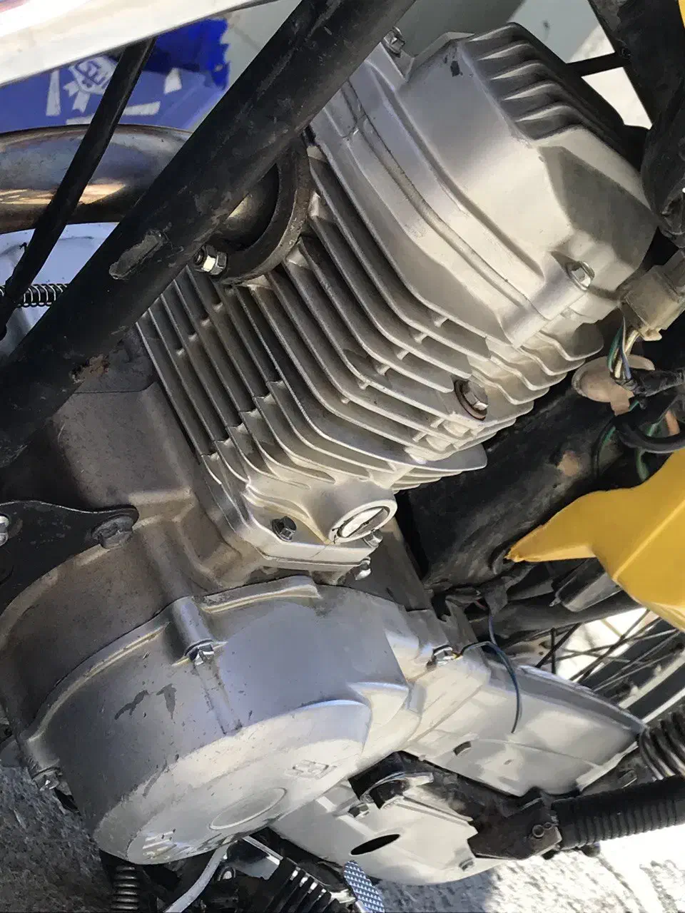 موتور۱۵۰سی سی دستی|موتورسیکلت|مریوان, |دیوار