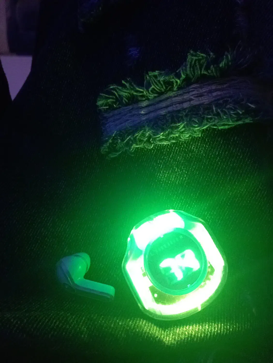 ایرپاد صفحه دار|لوازم جانبی موبایل و تبلت|ملارد, |دیوار