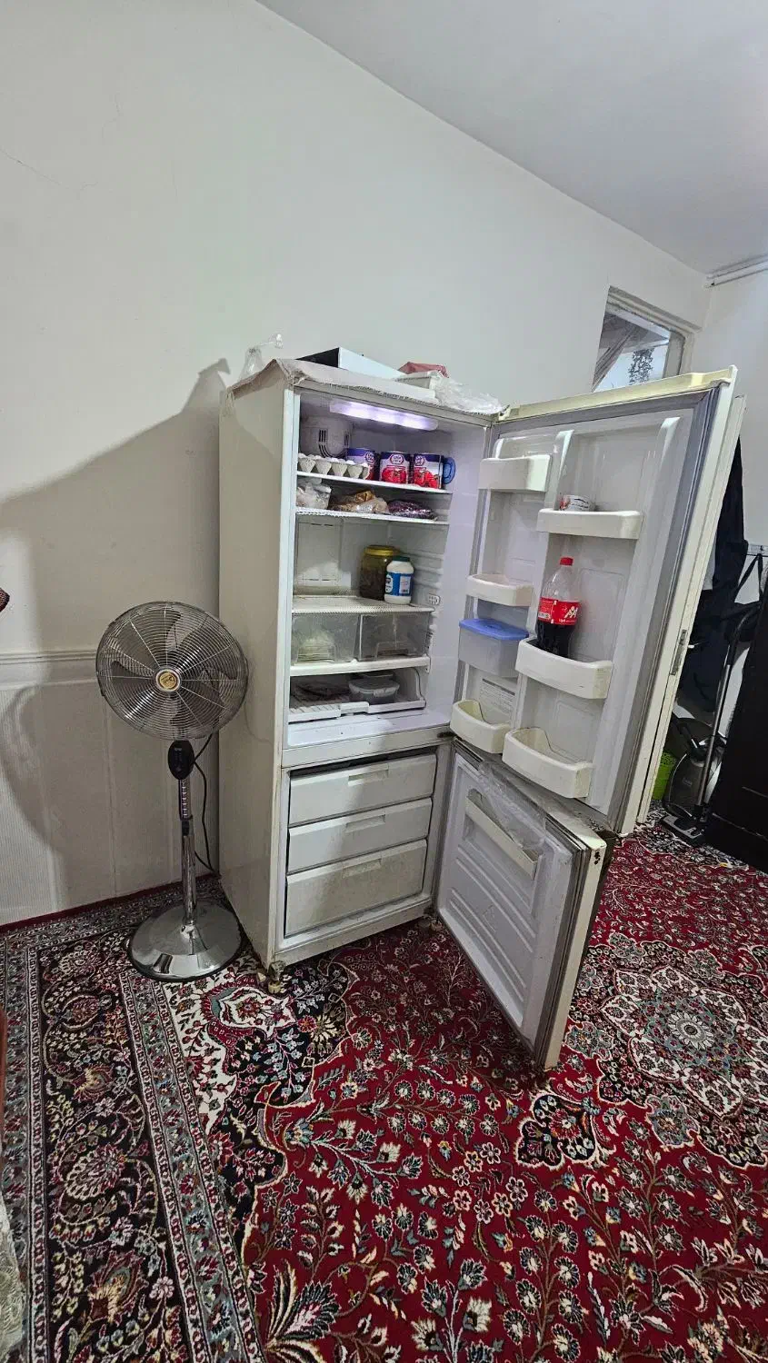 یخچال|یخچال و فریزر|قم, قلعه کامکار|دیوار