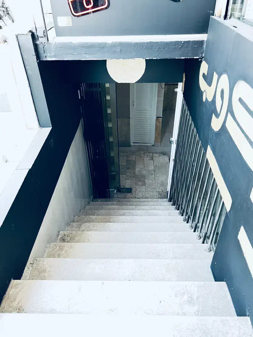 نبش هاشمیه ۸ دوتا ۱۵۰متر زیر زمین نورگیرجهت اجاره|اجارهٔ مغازه و غرفه|مشهد, کوثر|دیوار