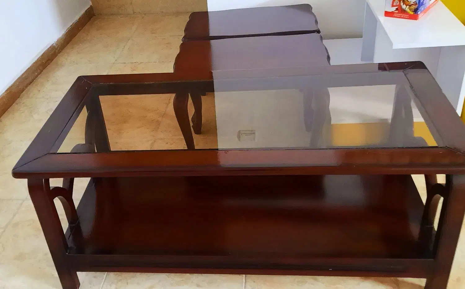 خانه و آشپزخانه|مبلمان خانگی و میز عسلی|آباده, |دیوار