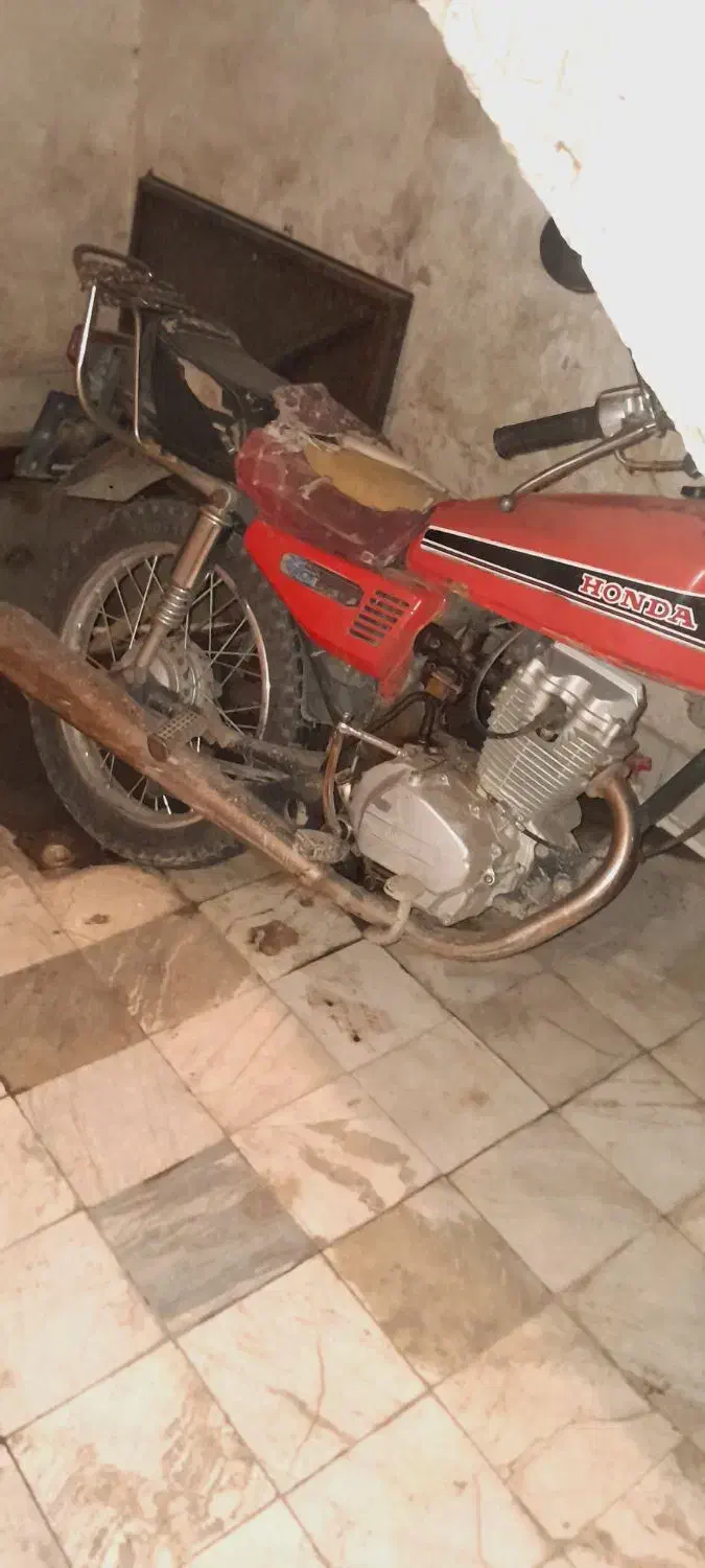 موتور سیکلت ۱۲۵سی جی بابرگه مزایده|موتورسیکلت|بهارستان, |دیوار