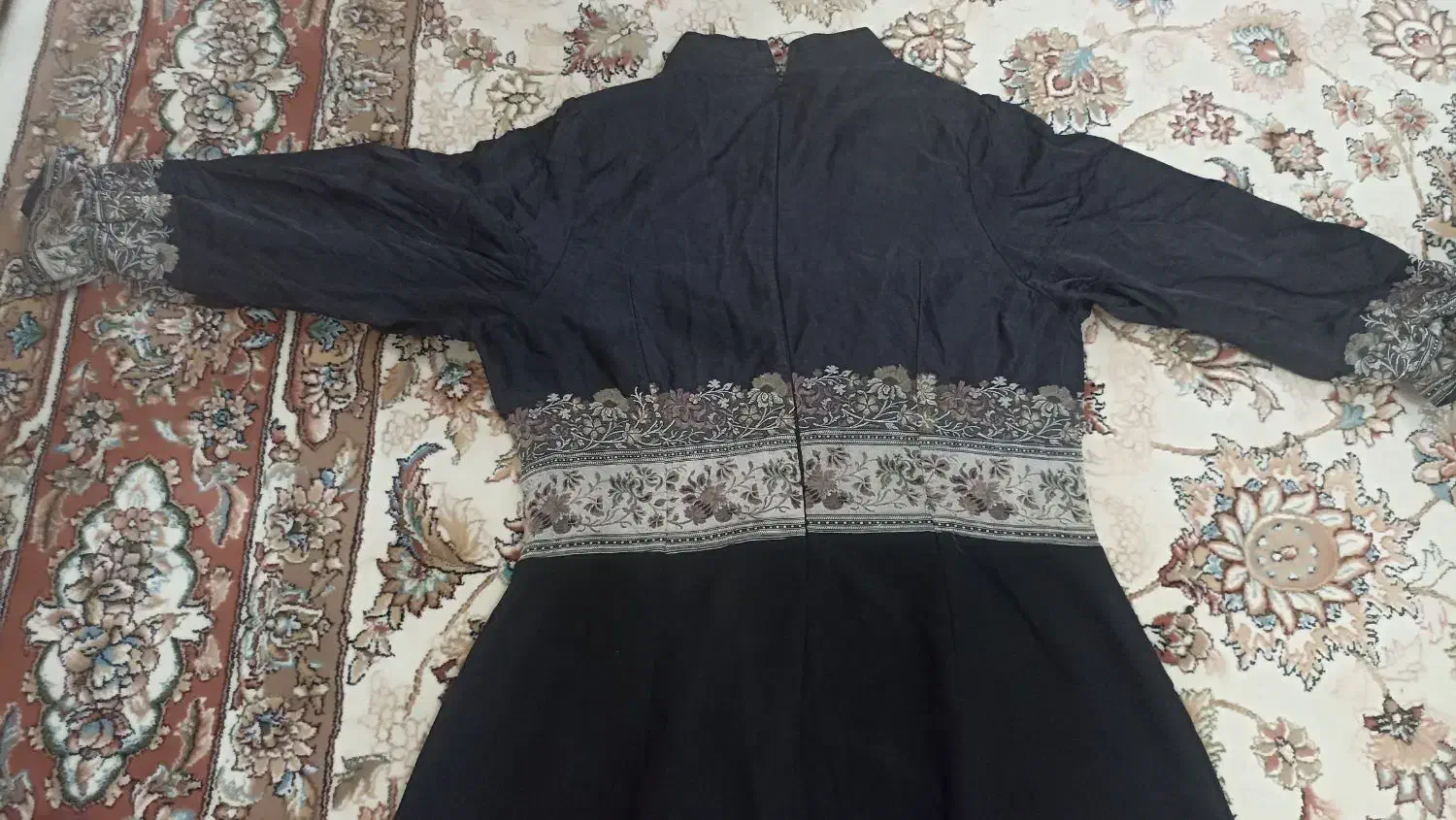 لباس|لباس|زابل, |دیوار