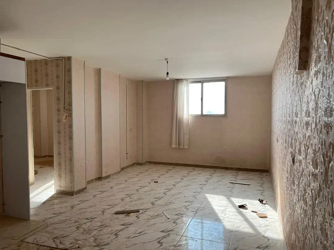 شیب راهه ۲خوابه برخیابان اصلی در گلدیس|فروش آپارتمان|شاهین‌شهر, شهرک گلدیس|دیوار