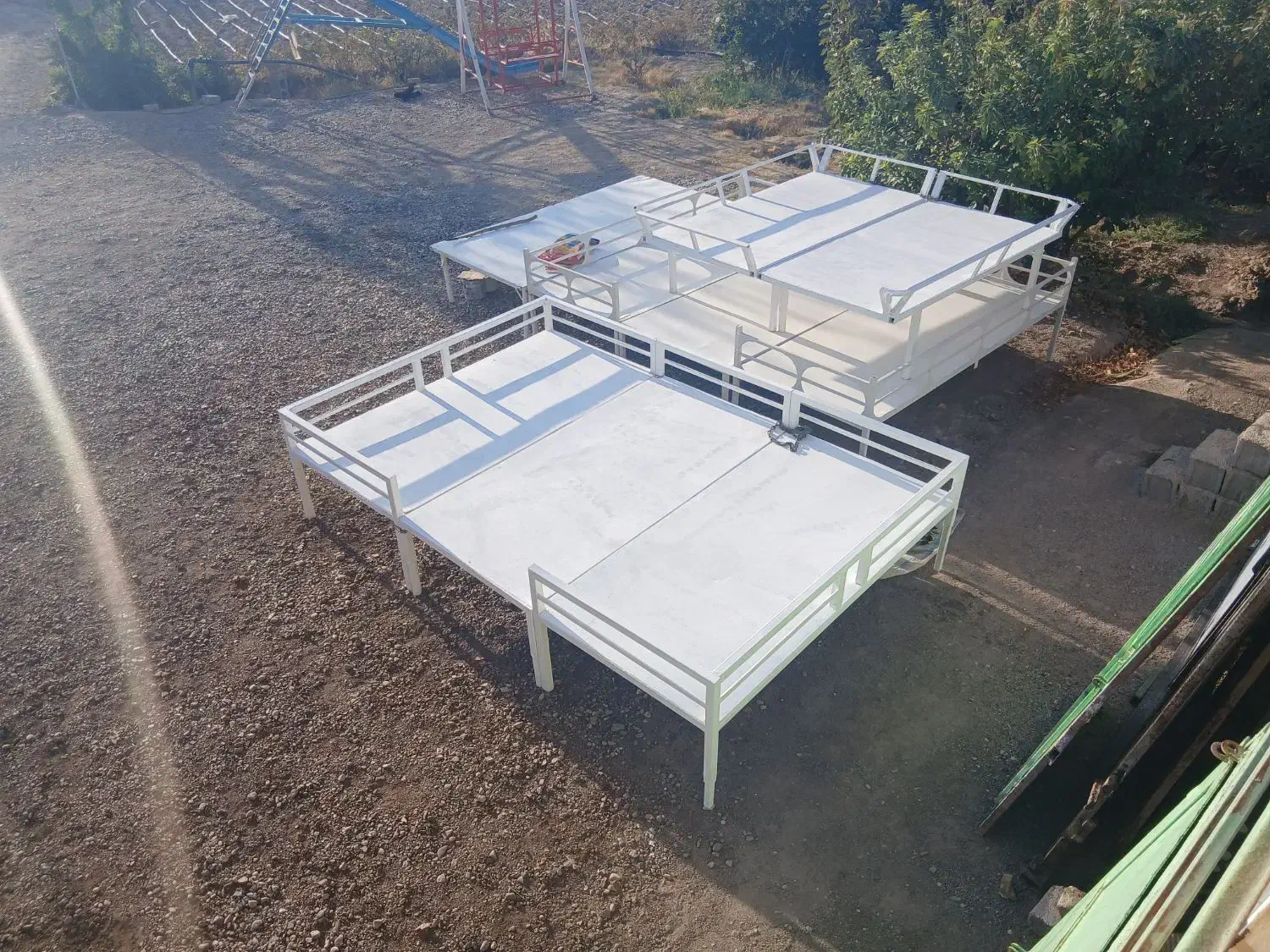 فروش تخت اهنی و باسکول و درب حیاط|مصالح و تجهیزات ساختمان|فسا, |دیوار