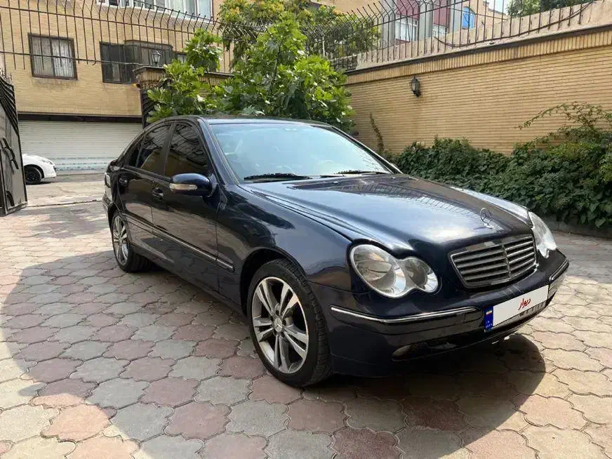 مرسدس بنز c240|خودرو سواری و وانت|مشهد, شهید فرامرز عباسی|دیوار