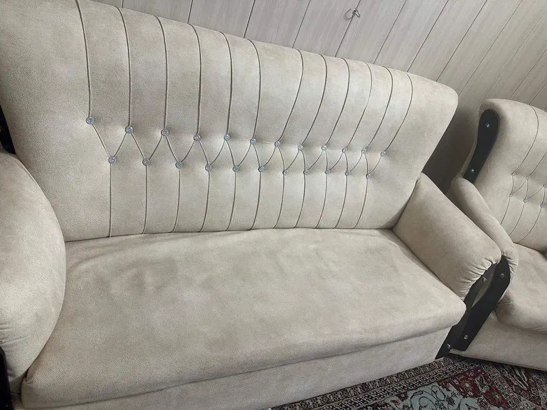 مبل ۷ نفره|مبلمان خانگی و میز عسلی|خوانسار, |دیوار