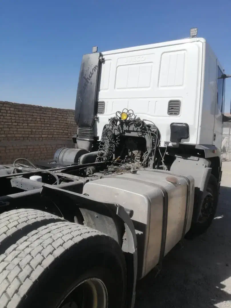 کشنده اویکو ۷۲۰|خودرو سنگین|اصفهان, عباس‌آباد|دیوار