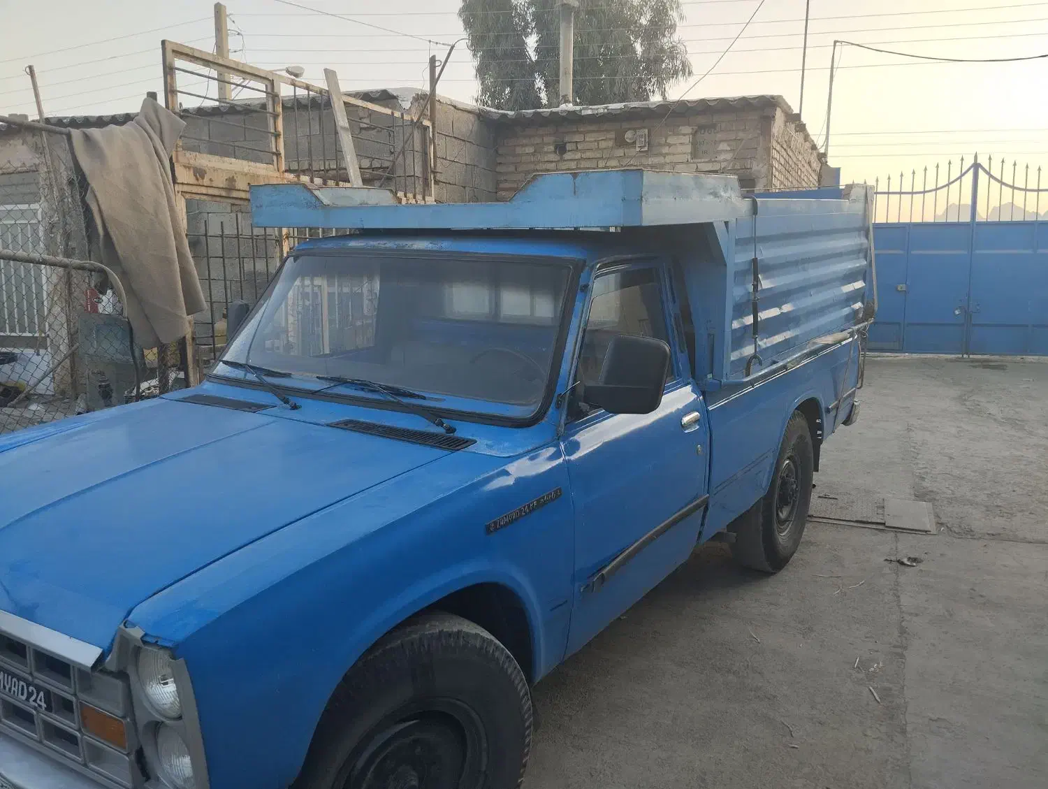 نیسان وانت مدل ۸۵ دوگانه دستی|خودرو سواری و وانت|فولادشهر, سایت صنعتی کاوه|دیوار