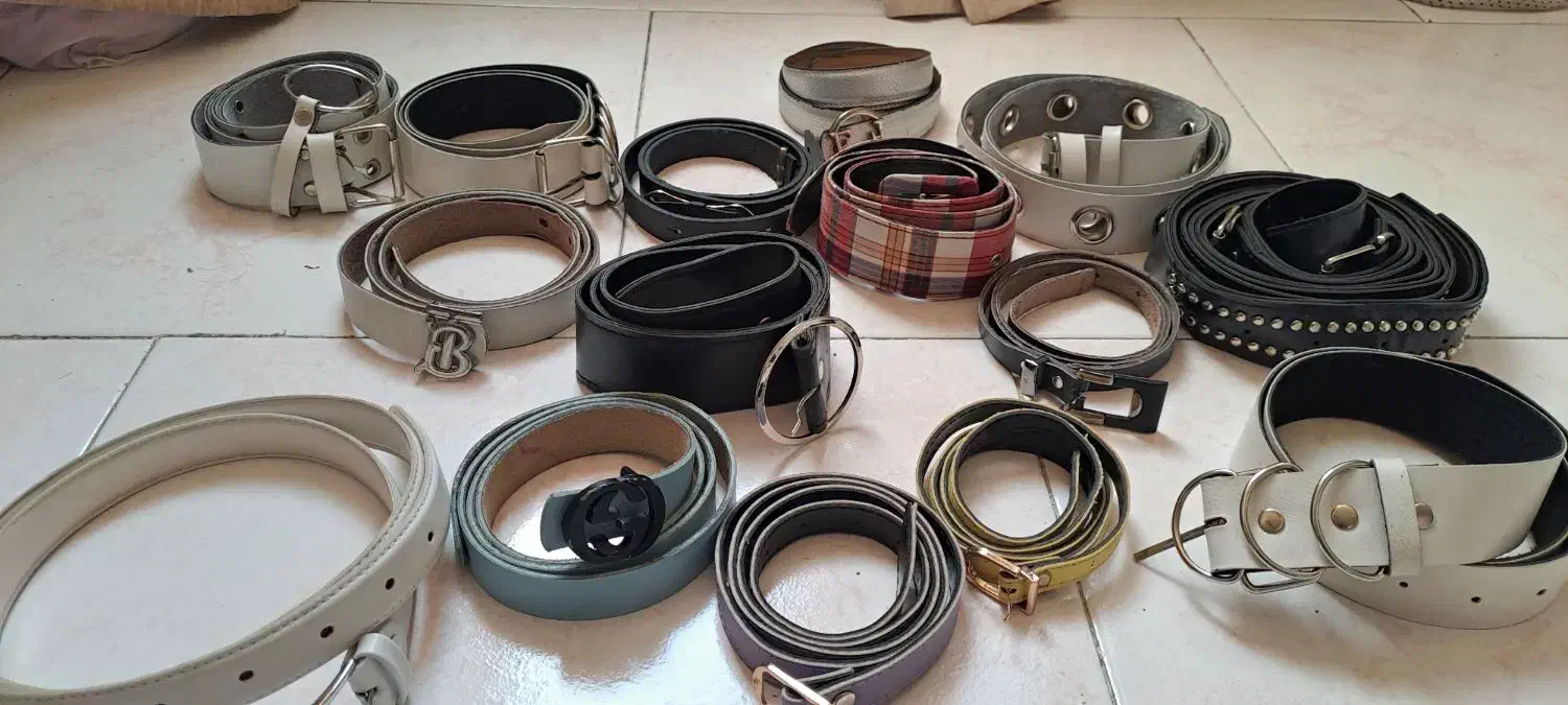 تعدادی کمربنددخترانه|کیف، کفش، کمربند|کرج, کوی مدرس|دیوار