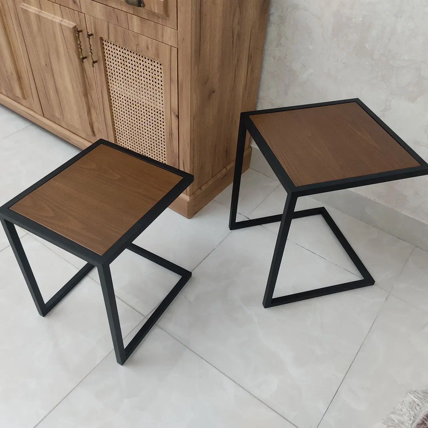 میز عسلی چوب سفارشی|مبلمان خانگی و میز عسلی|زنجان, |دیوار