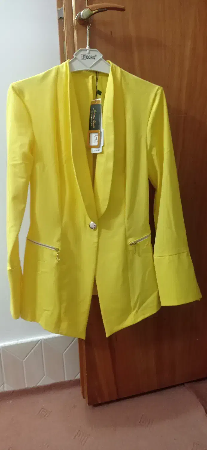 لباس|لباس|جهرم, |دیوار