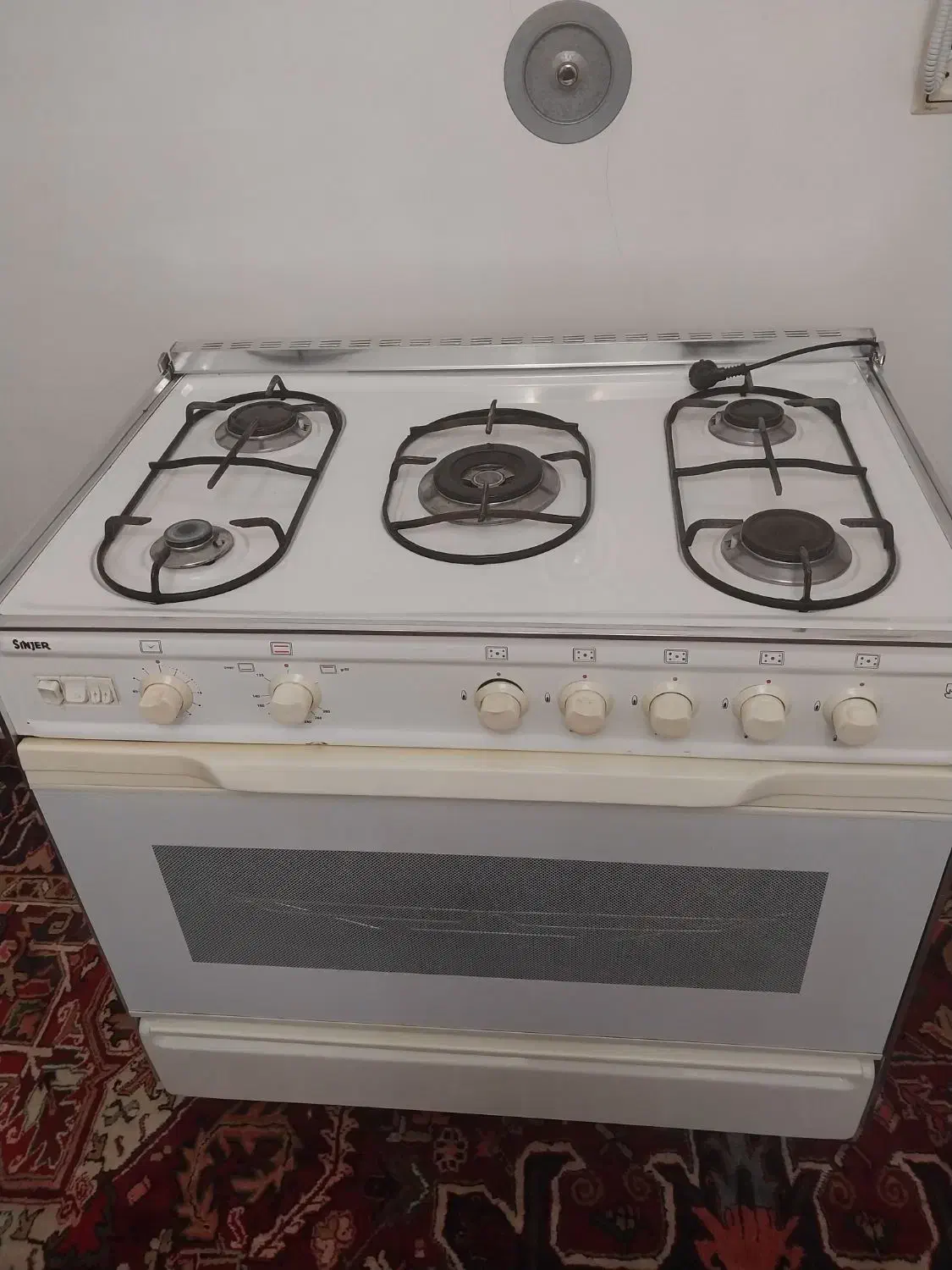 اجاق گاز سنجر فر دار درحد|اجاق گاز و لوازم برقی پختوپز|تبریز, |دیوار