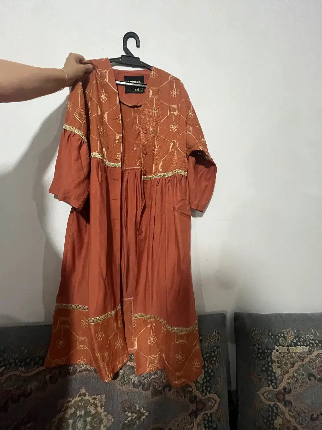 ماناو بلند خامه دوزی|لباس|گرمسار, |دیوار