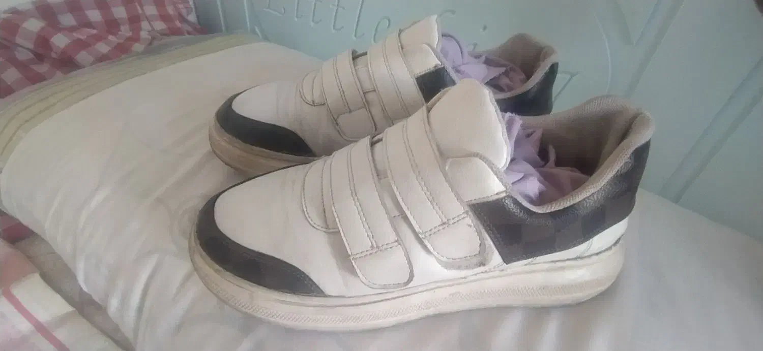 ۳تا گتونی ۱دونه گاپشن بچگانه ویکی مهتابی سیار|کیف، کفش، کمربند|پردیس, فاز ۱۱|دیوار