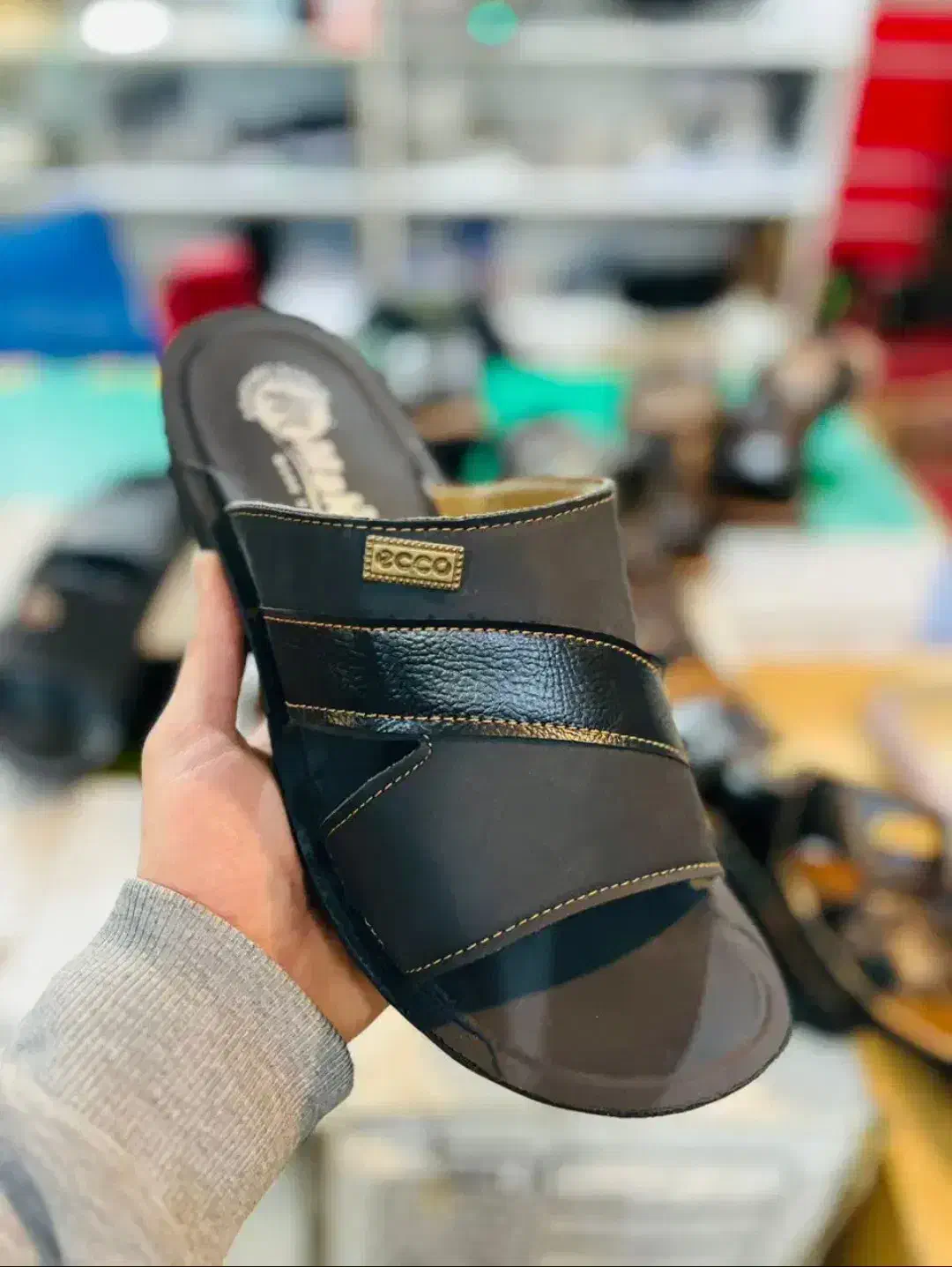 دمپایی عُمده حراجی|کیف، کفش، کمربند|اصفهان, خواجو|دیوار