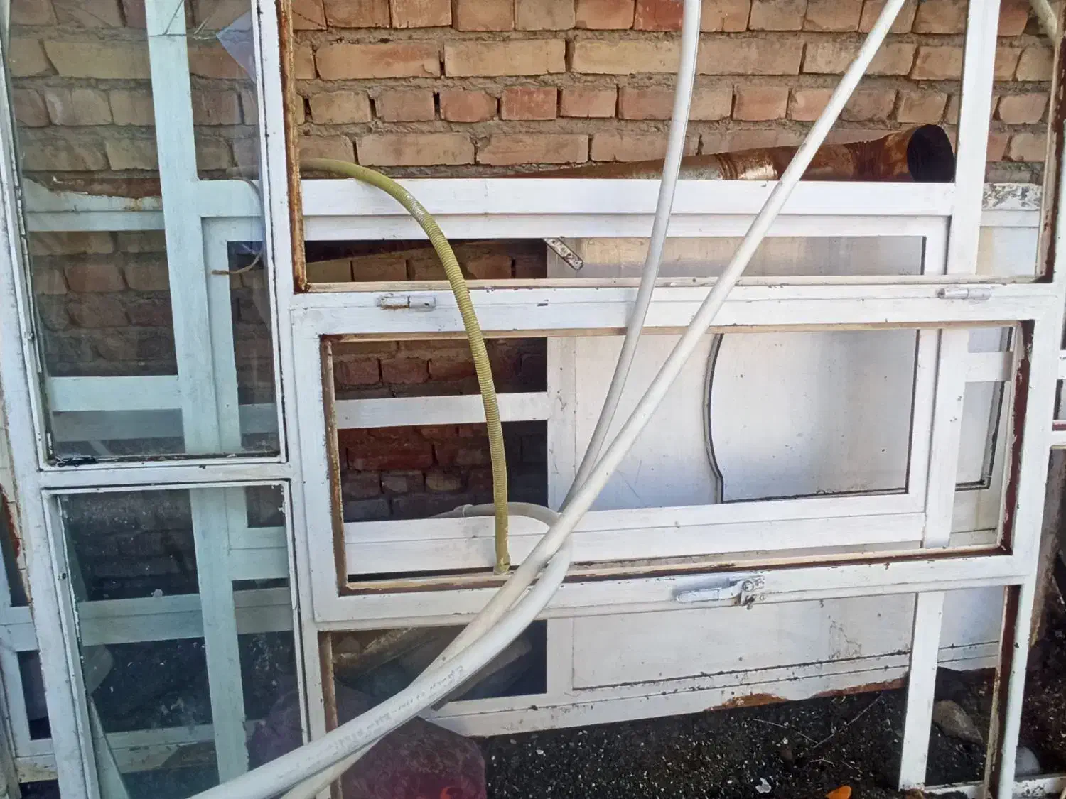 درب و پنجره قدیمی|کلکسیون اشیاء عتیقه|سلماس, |دیوار