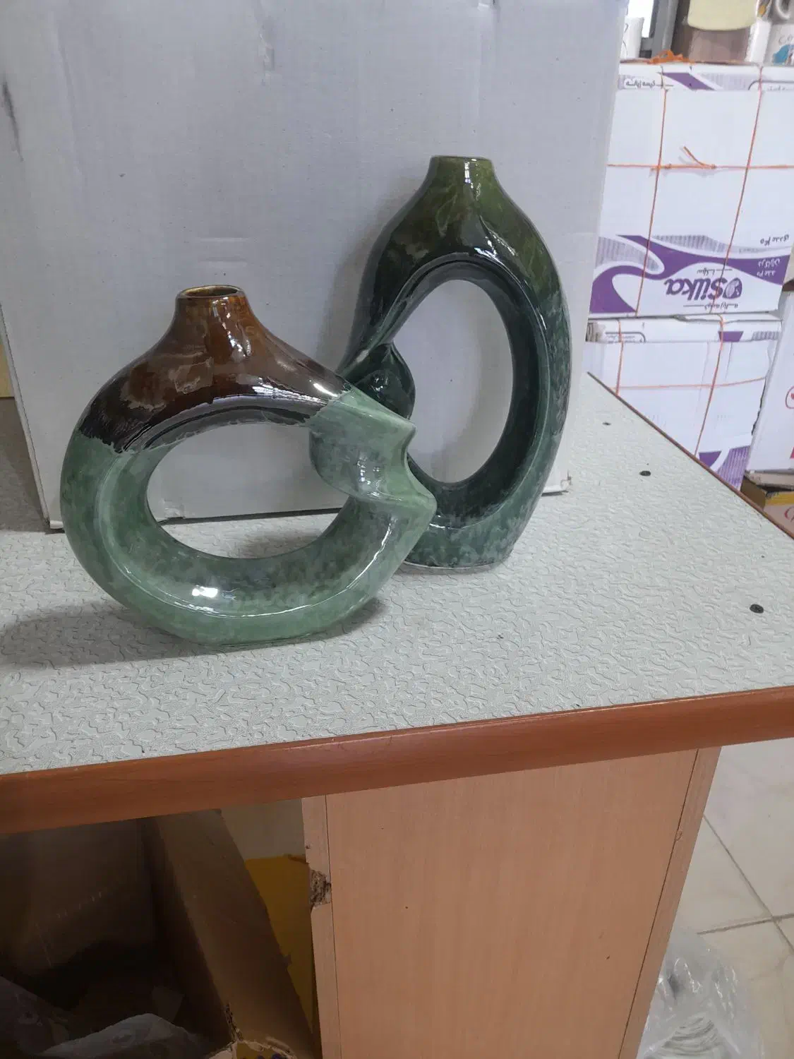 تولیدی سرامیک انواع گلدانهای فانتزی|صنایع دستی و سایر لوازم تزئینی|لالجین, |دیوار