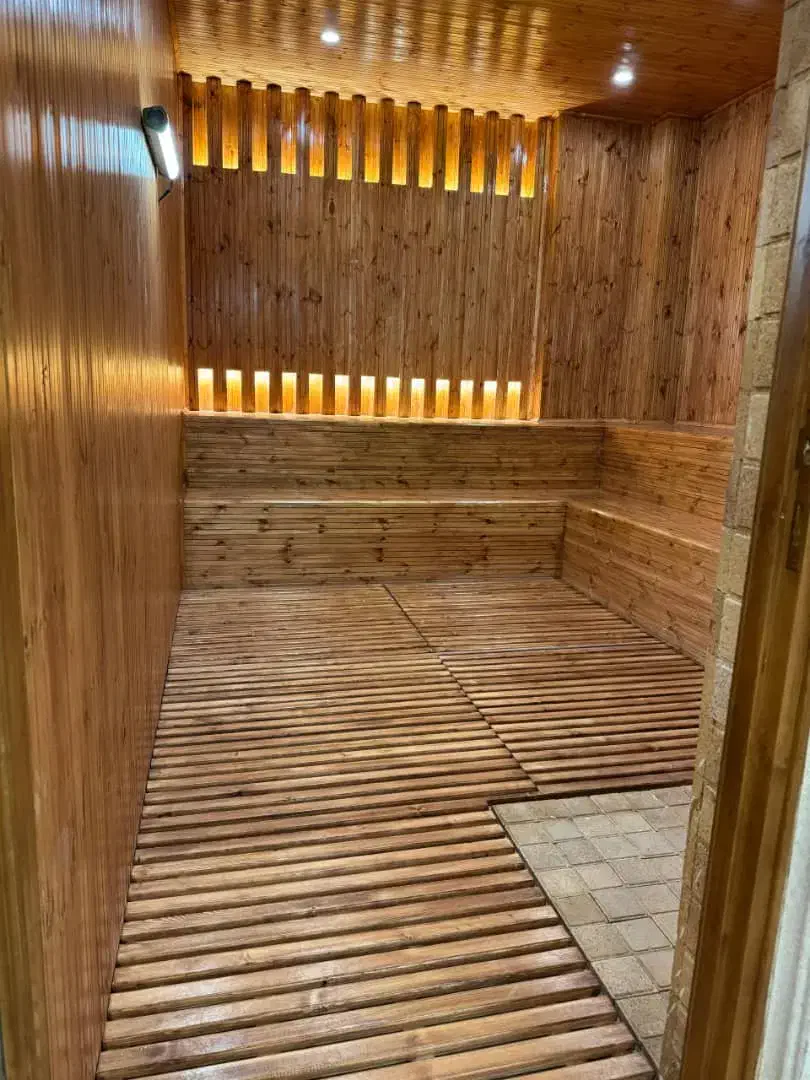 دورهمی شاد استخری ویژه بانوان|بلیت ورزشی|صدرا-فارس, فاز ۱|دیوار