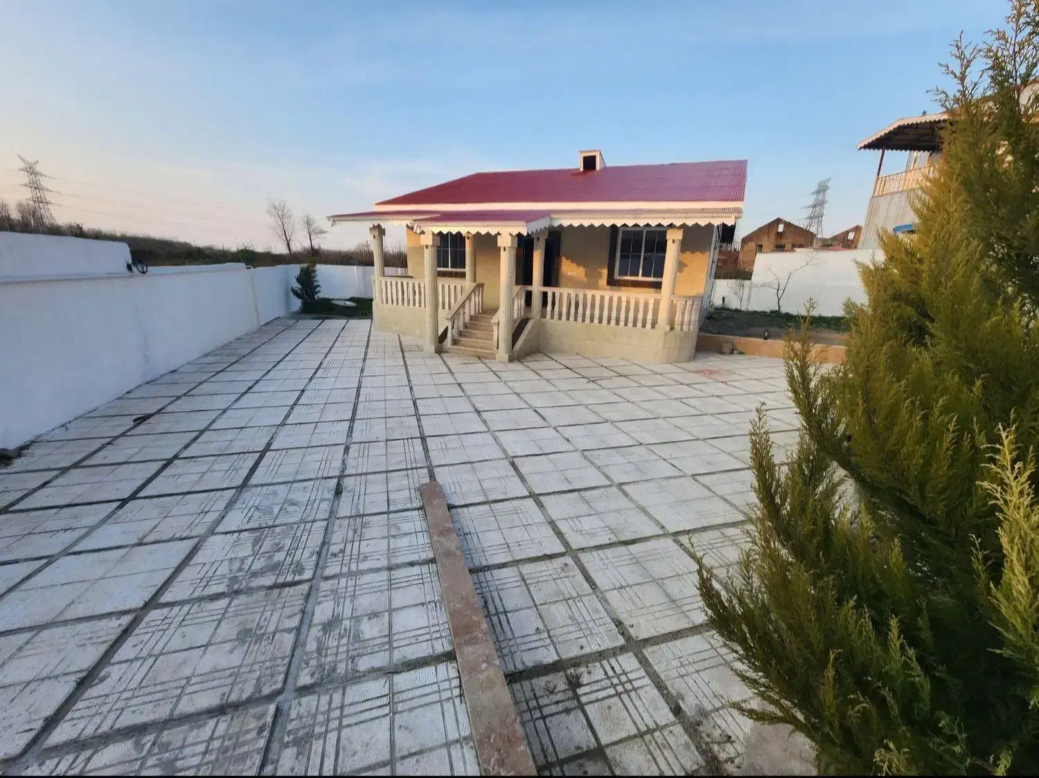 ۸۶۰ متر ویلای ساحلی با ۱۶۰ بنا سند تک برگ|فروش خانه و ویلا|رضوانشهر, |دیوار