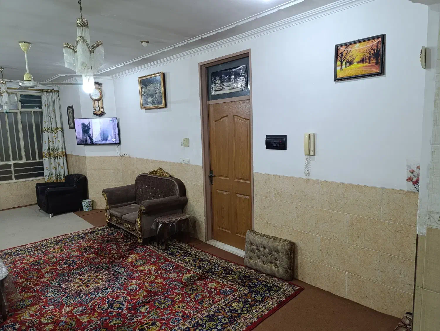 سوییت تمیز کم پله دربست با پارکینگ بدون پارکینگ|اجارهٔ کوتاه‌مدت آپارتمان و سوئیت|یزد, |دیوار