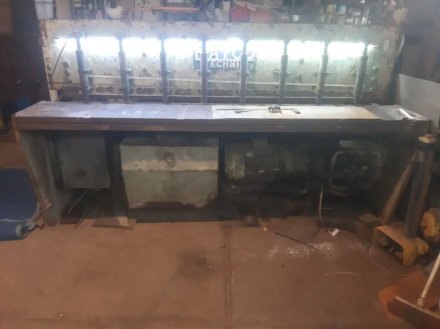 گیوتین ۲ متری|ماشین‌آلات صنعتی|مشهد, رباط طرق|دیوار