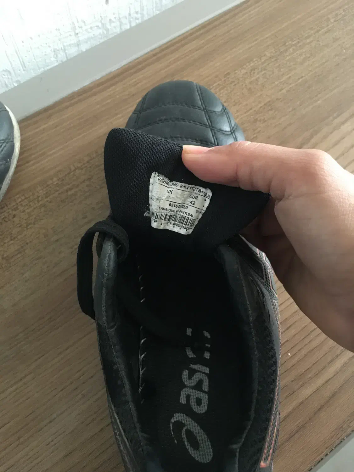 کتونی سالنی اورجینال|کیف، کفش، کمربند|فیروزآباد (فارس), |دیوار