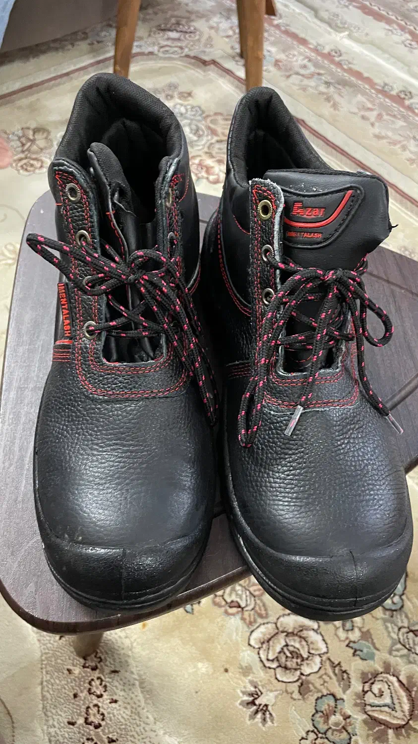 کفش ایمنی|کیف، کفش، کمربند|مبارکه, |دیوار