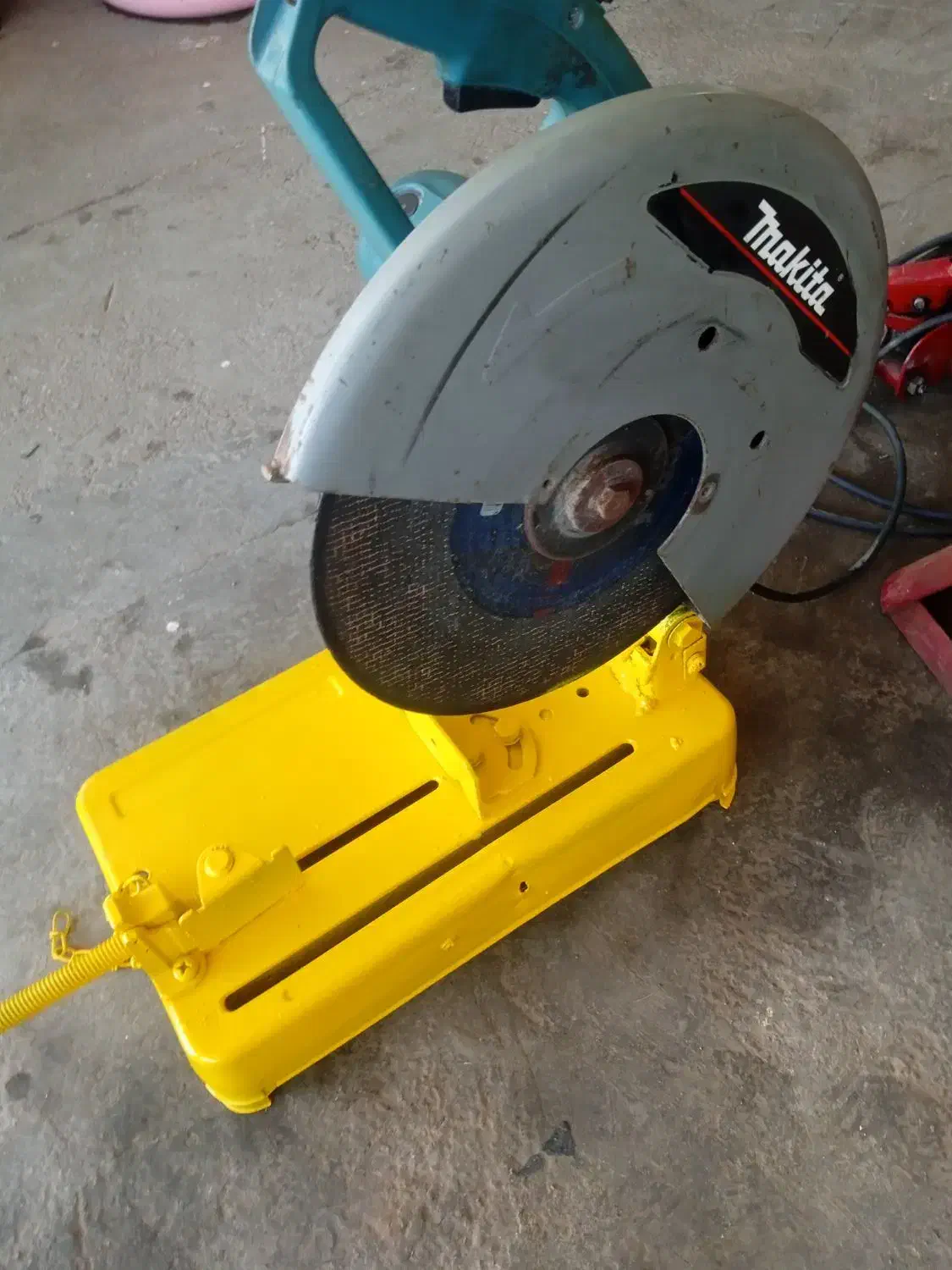 پروفیل بر ماکیتا اصلاصل در حد نو|ابزارآلات|کوهدشت, |دیوار