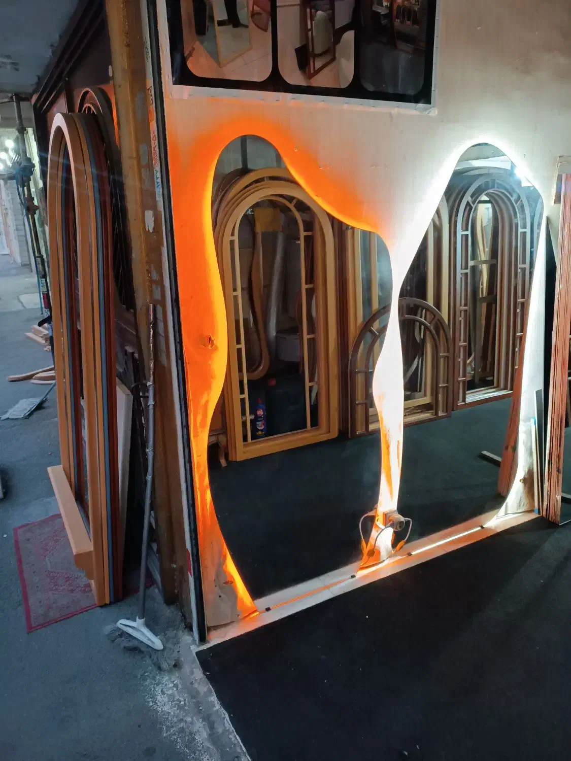 آینه بک لایت|آینه|تهران, شهرک ولیعصر جنوبی|دیوار